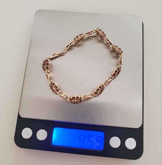 10k Gold Garnet Bracelet - Picture 9 of 11